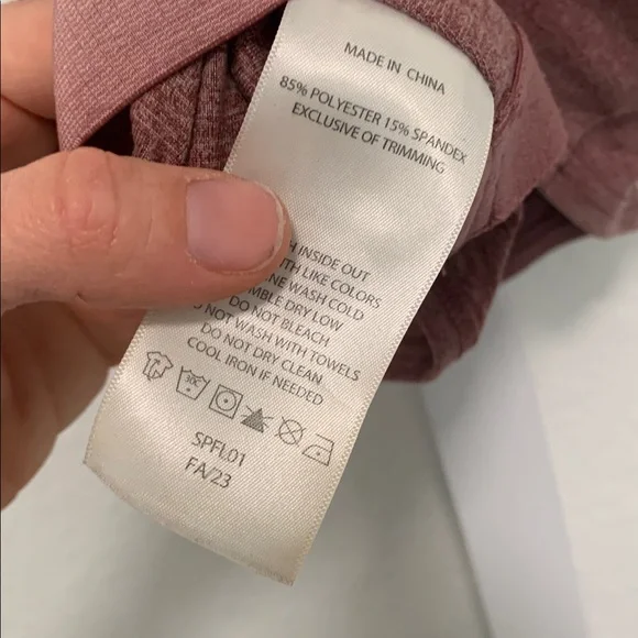 Quince Maroon Crop Top - Picture 6 of 8